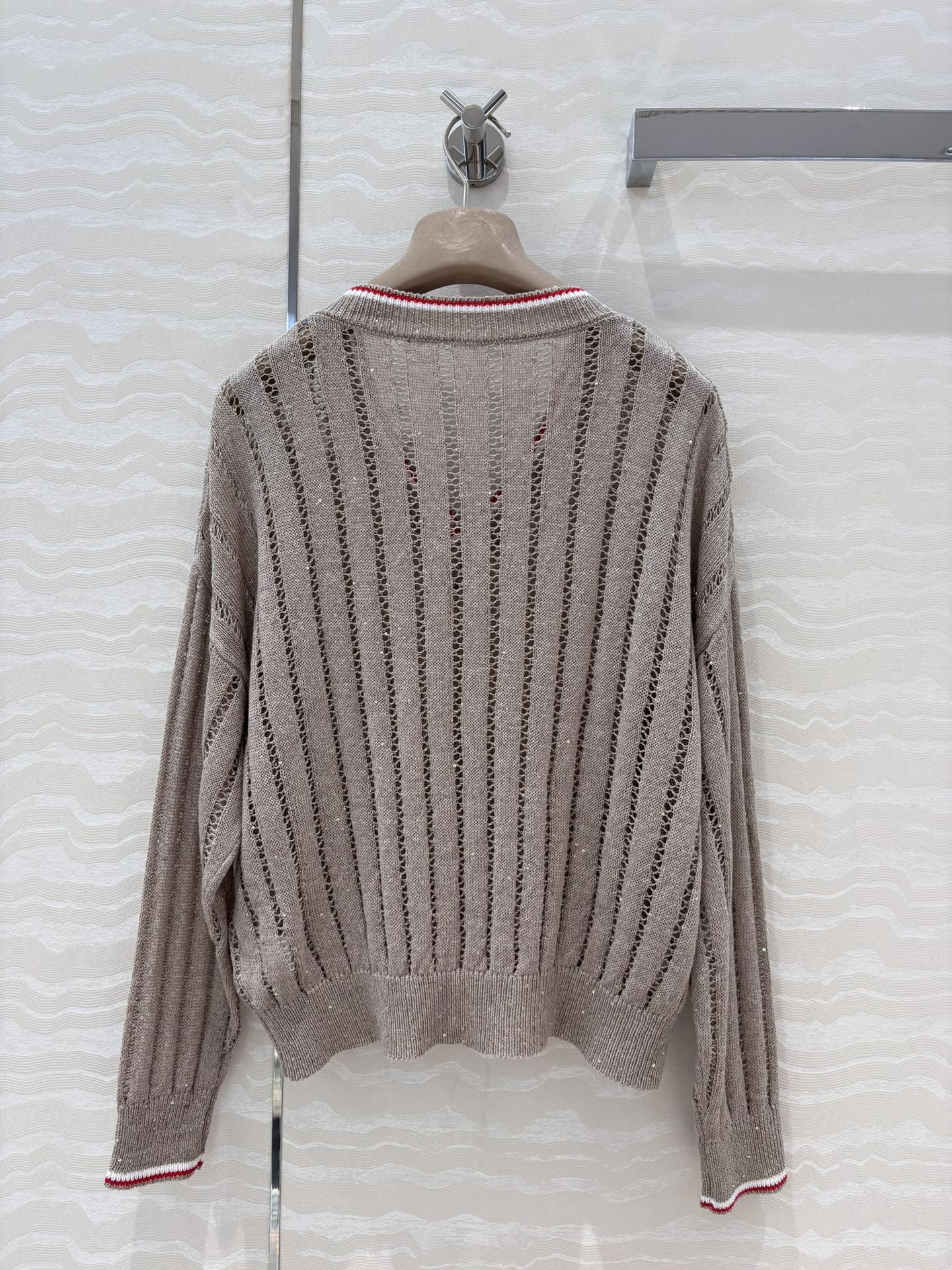 v neck knitted sweater
