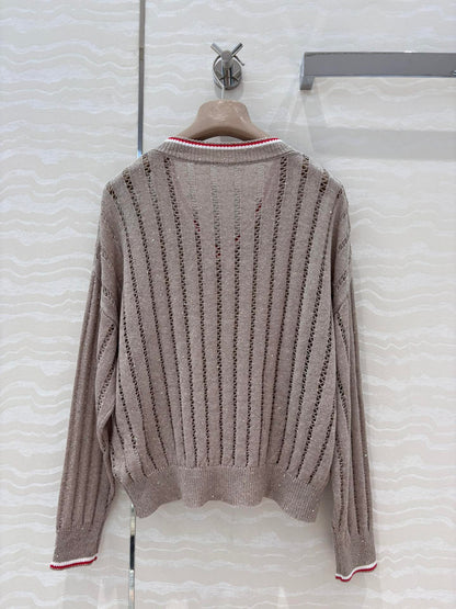v neck knitted sweater
