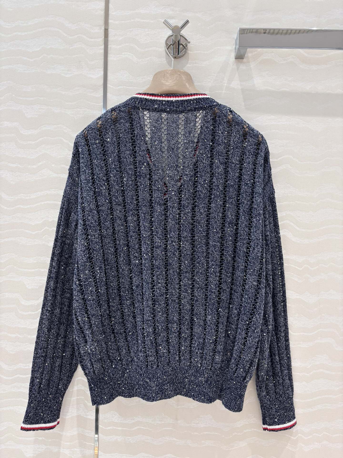 25ss v neck knitted sweater
