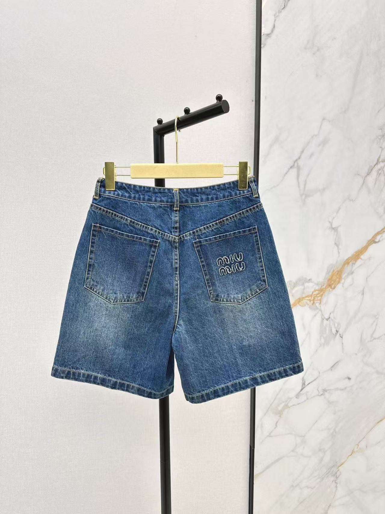m 25ss denim short