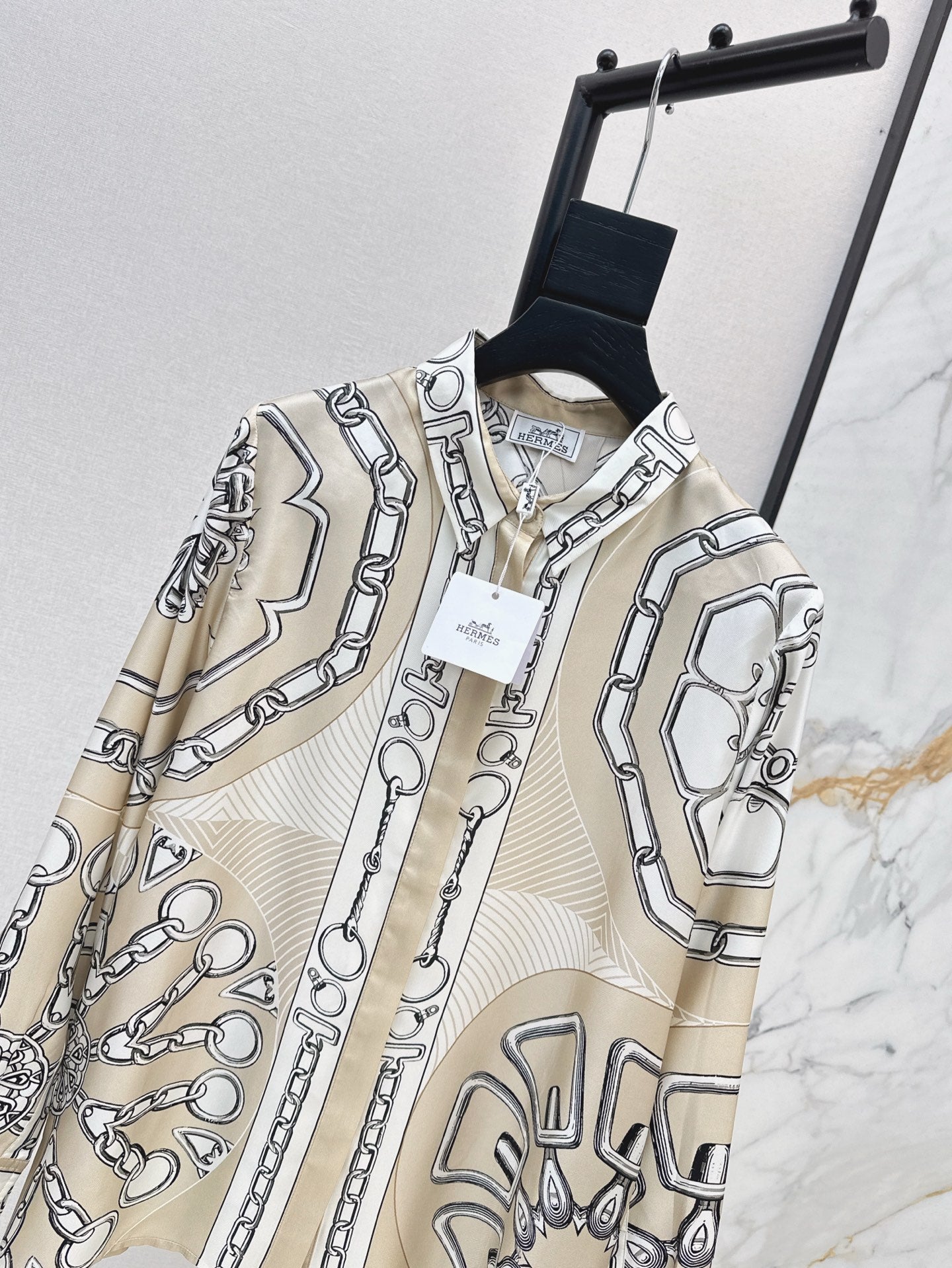 H 25ss silk buttons shirt