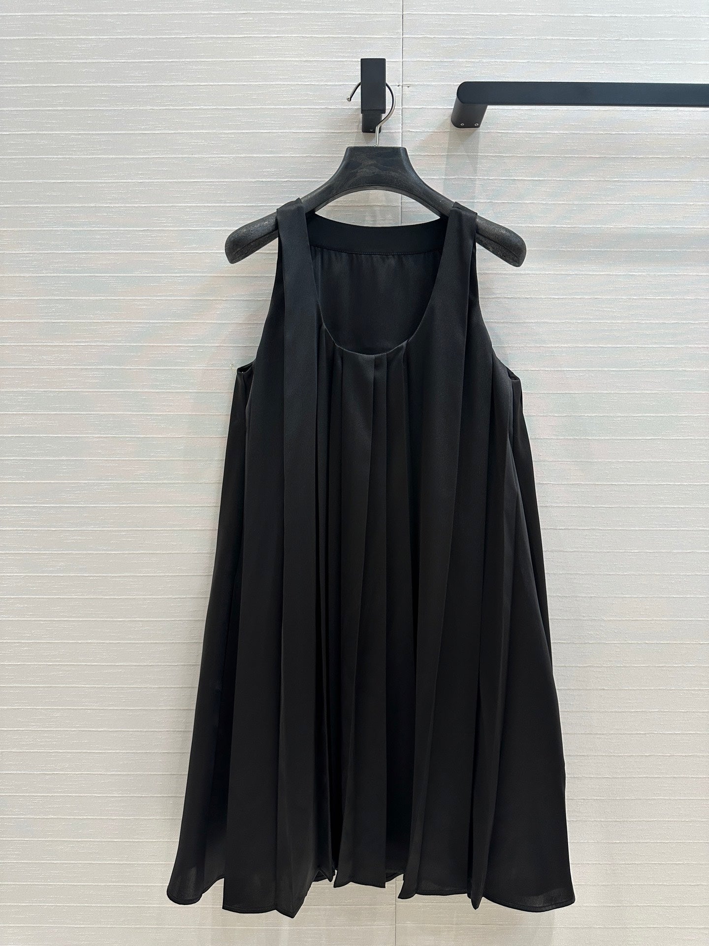 25ss sleeveless dress