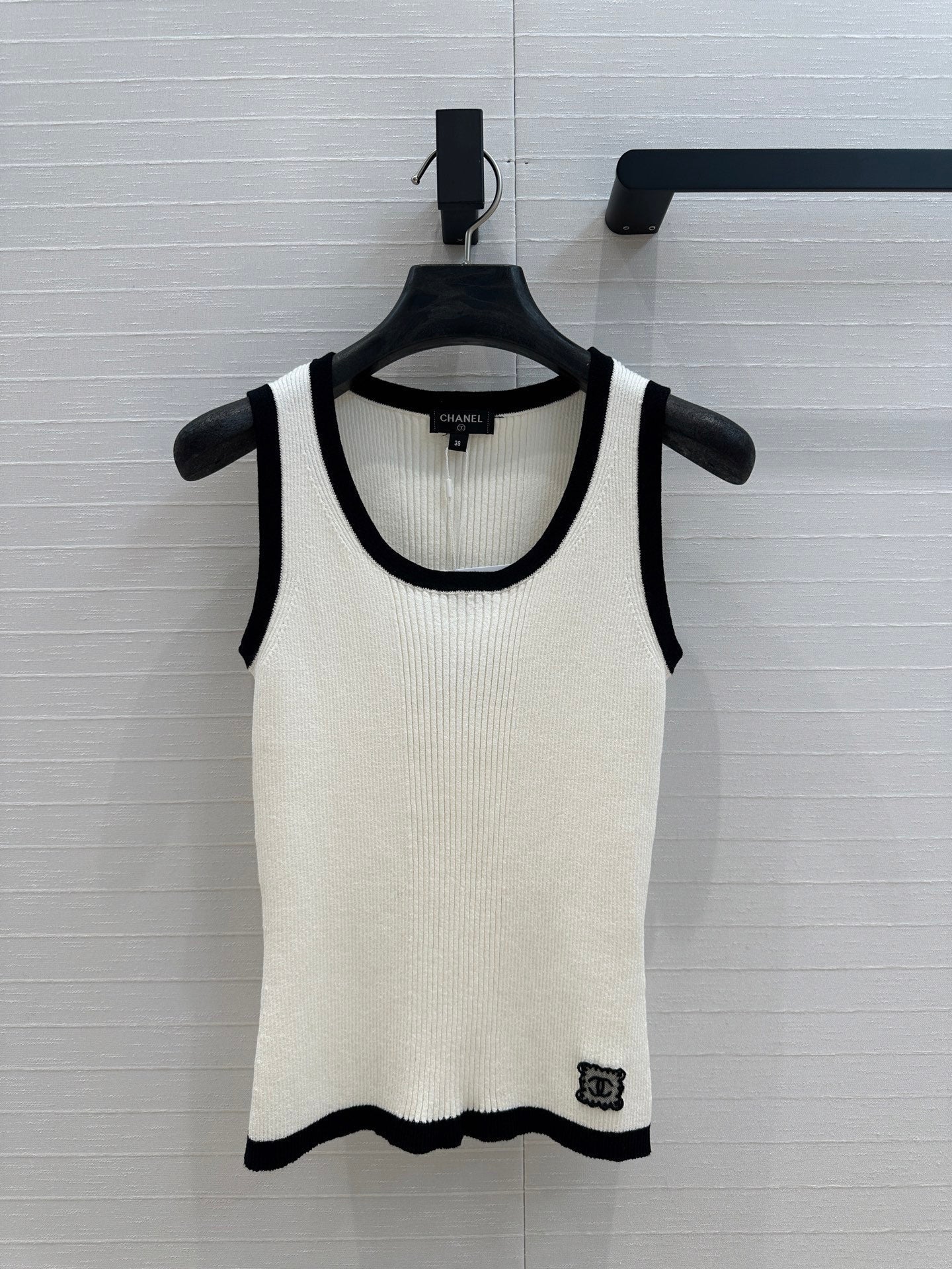 25ss knitted vest