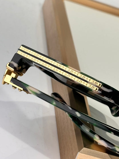 L milionair sunglasses