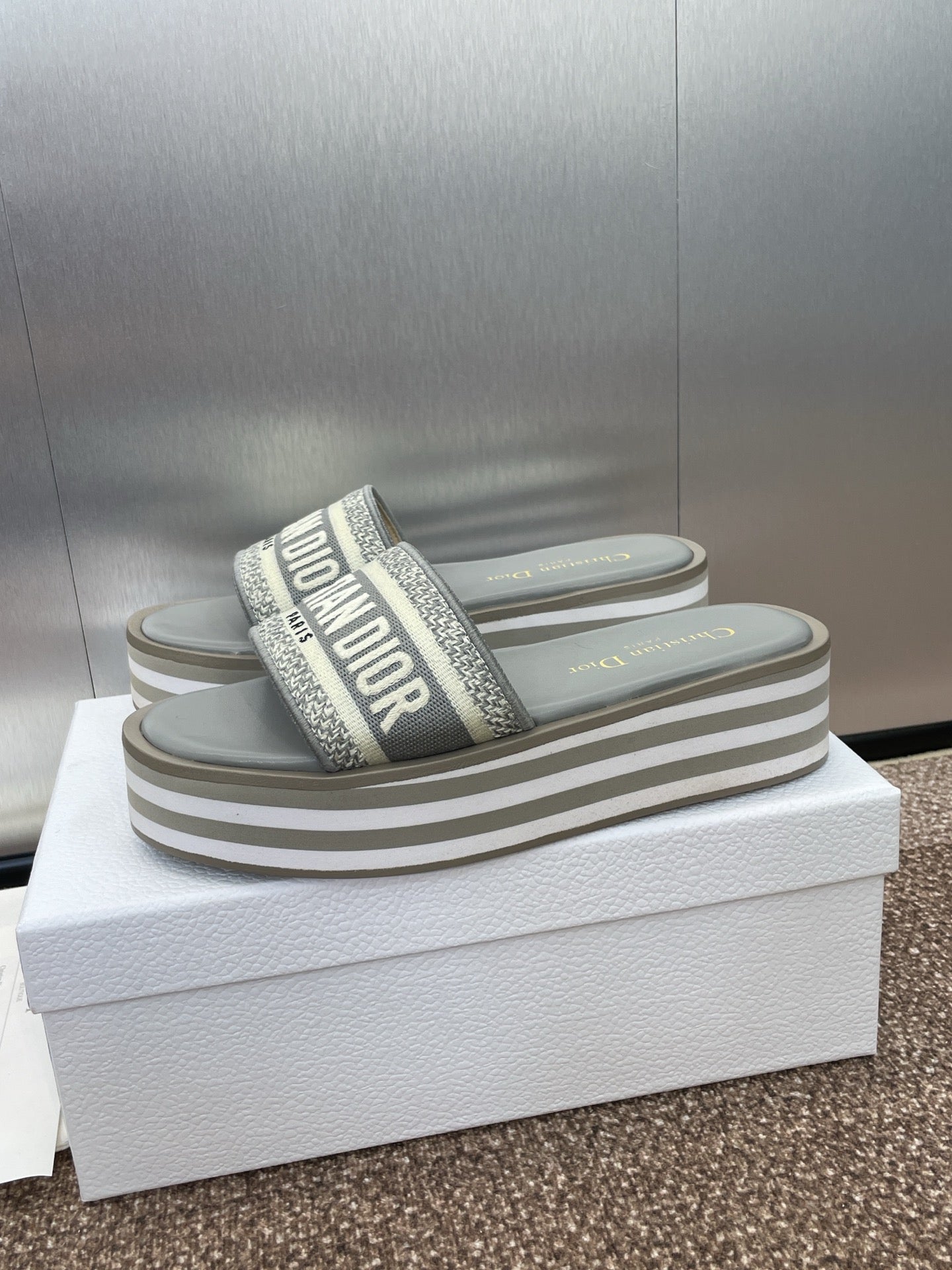 D 25ss ivieta dway slippers