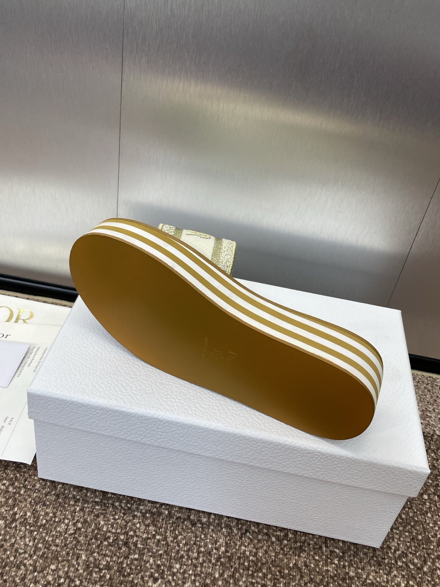 D 25ss ivieta dway slippers