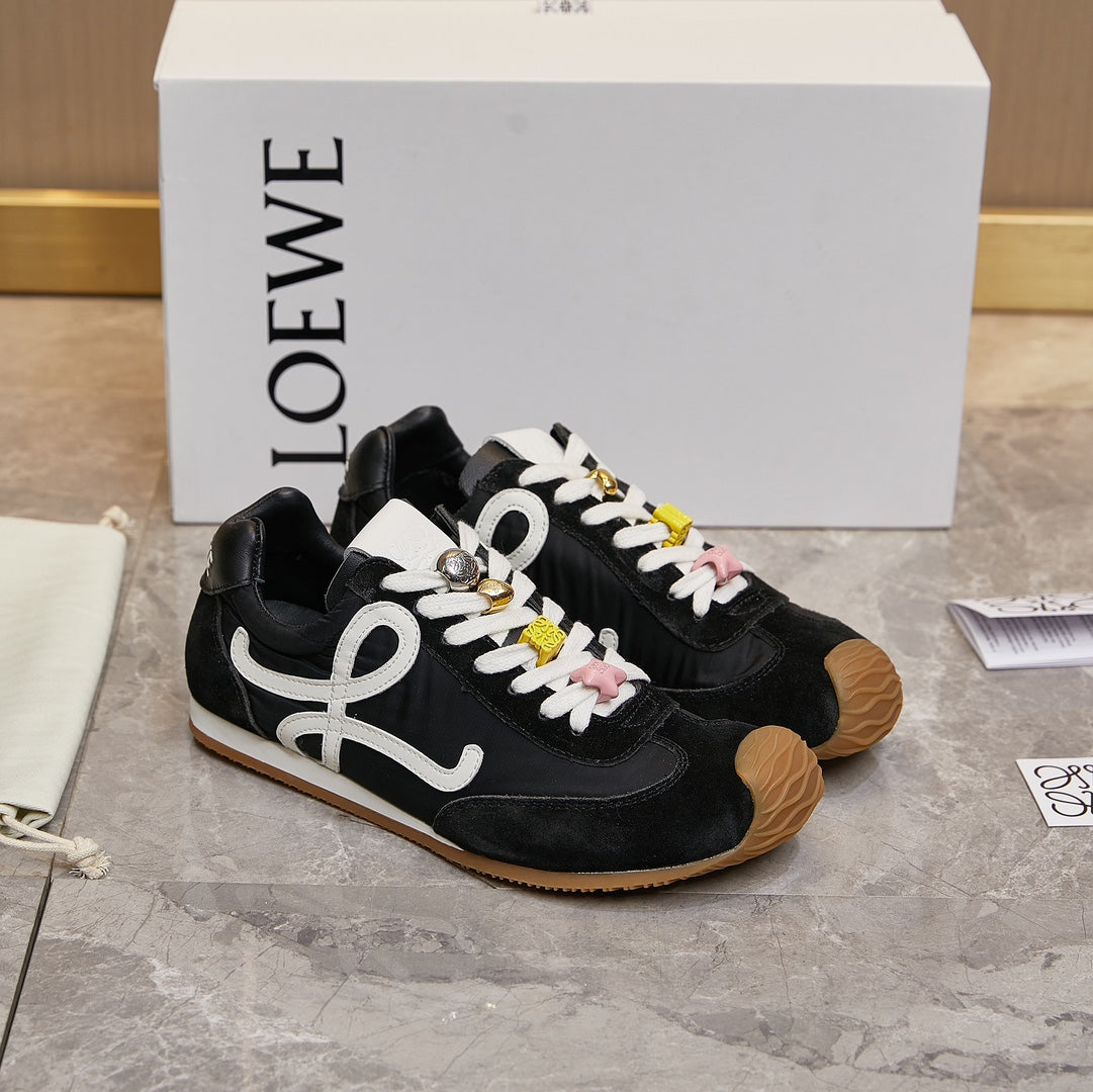 Lo ballet runner sneaker