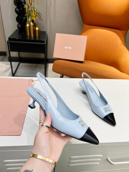 Slingback pump