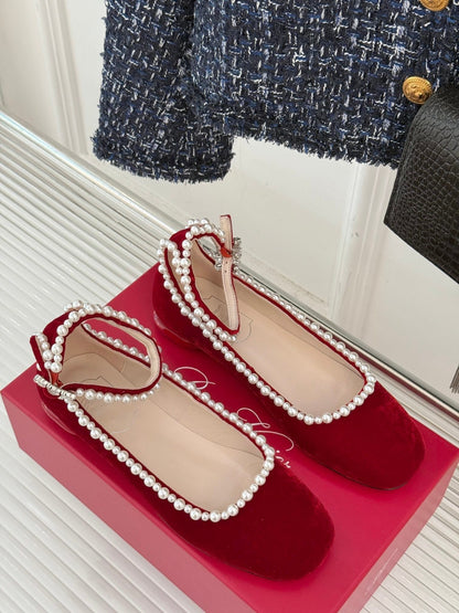 R Vi pearls ballerina shoes