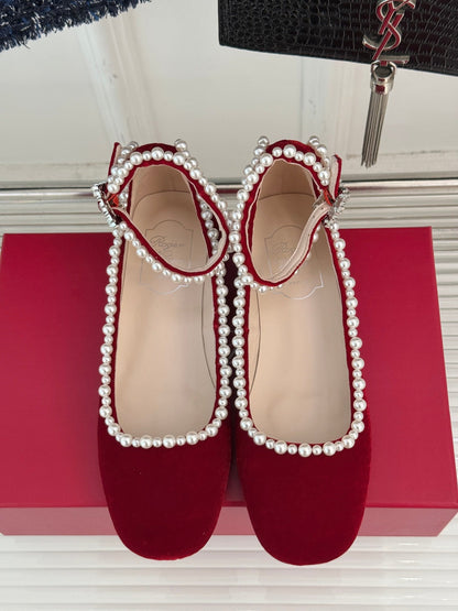 R Vi pearls ballerina shoes
