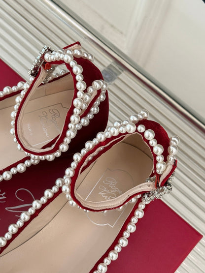R Vi pearls ballerina shoes