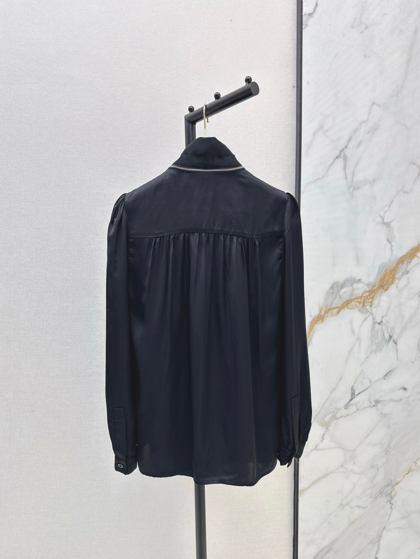 L 25ss buttons shirt