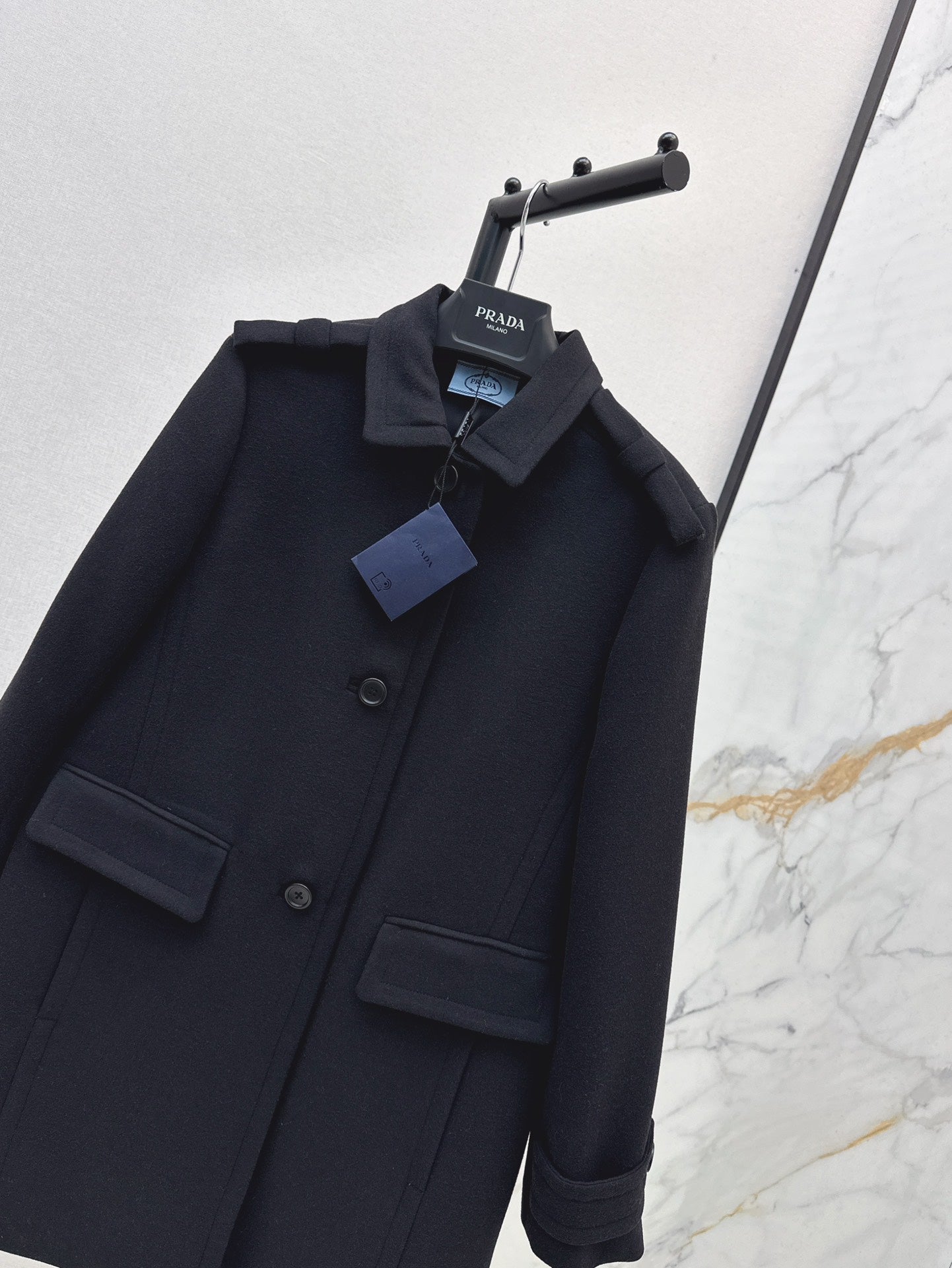 P 25ss woolen peacoat