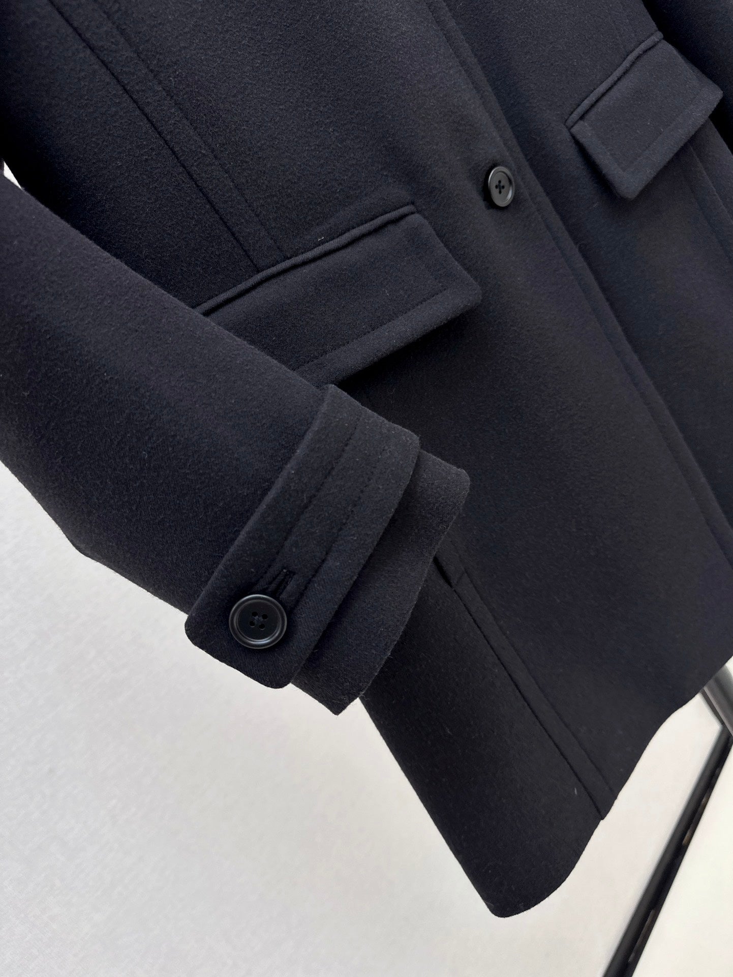 P 25ss woolen peacoat