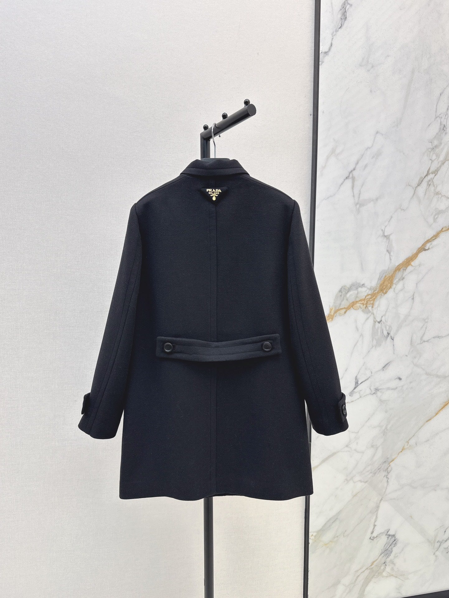 P 25ss woolen peacoat