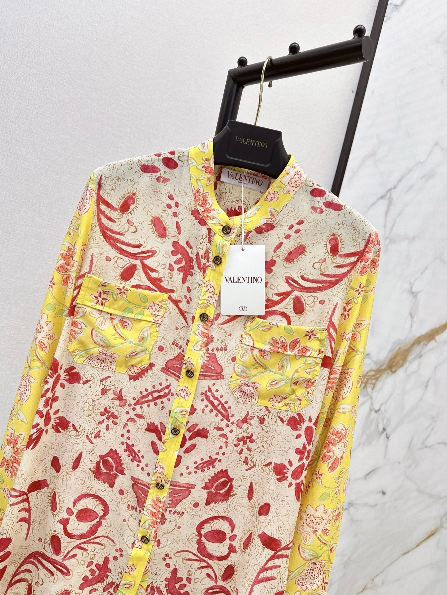 Val 25ss Silk buttons shirt