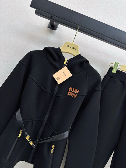 MI 25SS hooded track