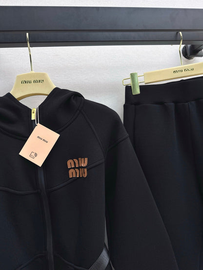 MI 25SS hooded track