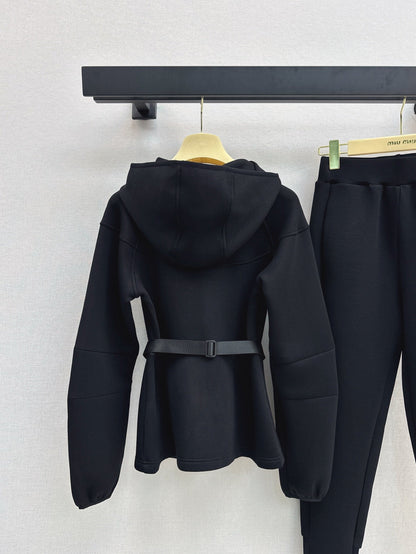 MI 25SS hooded track