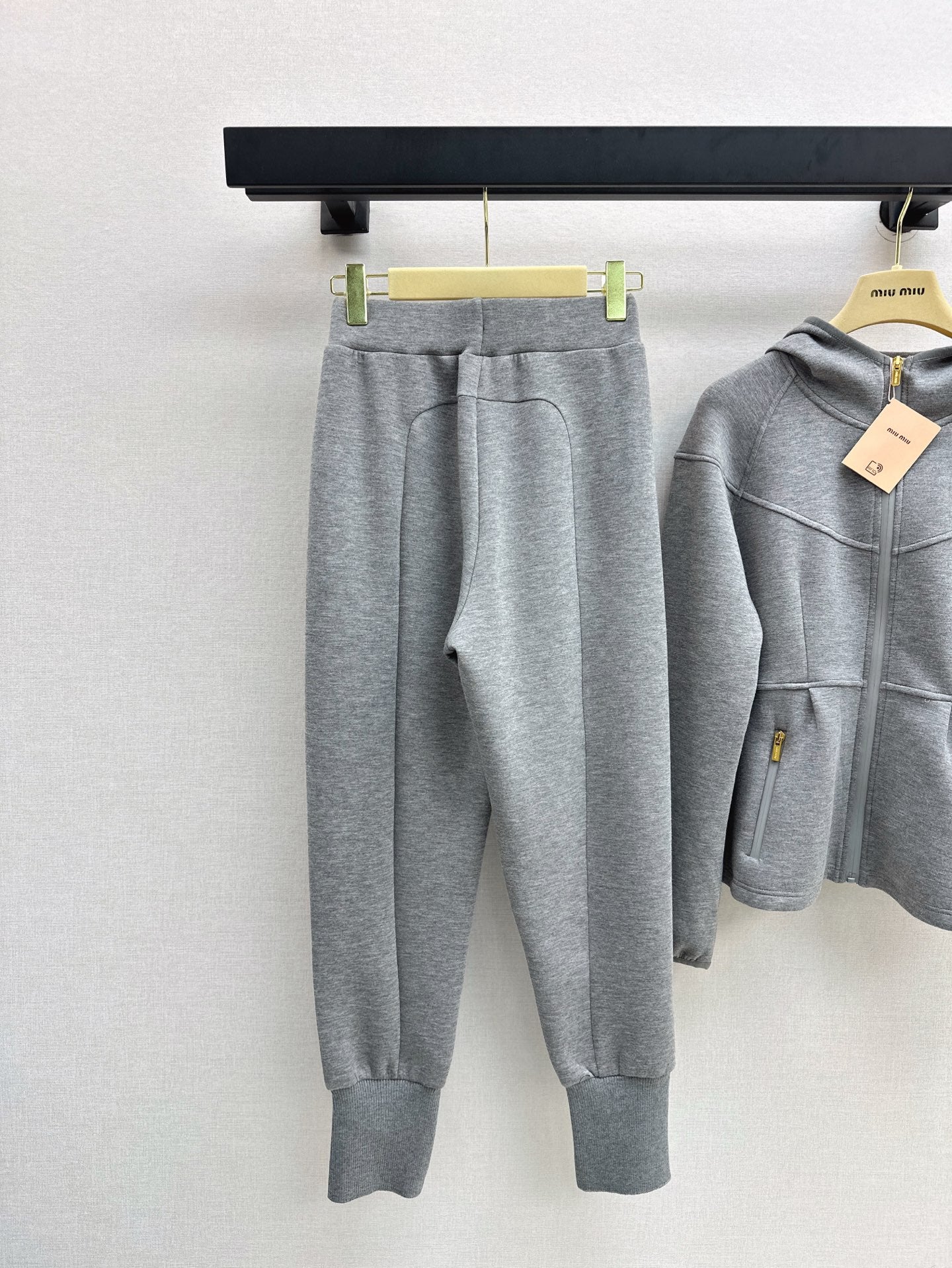 25SS hooded tracksuit