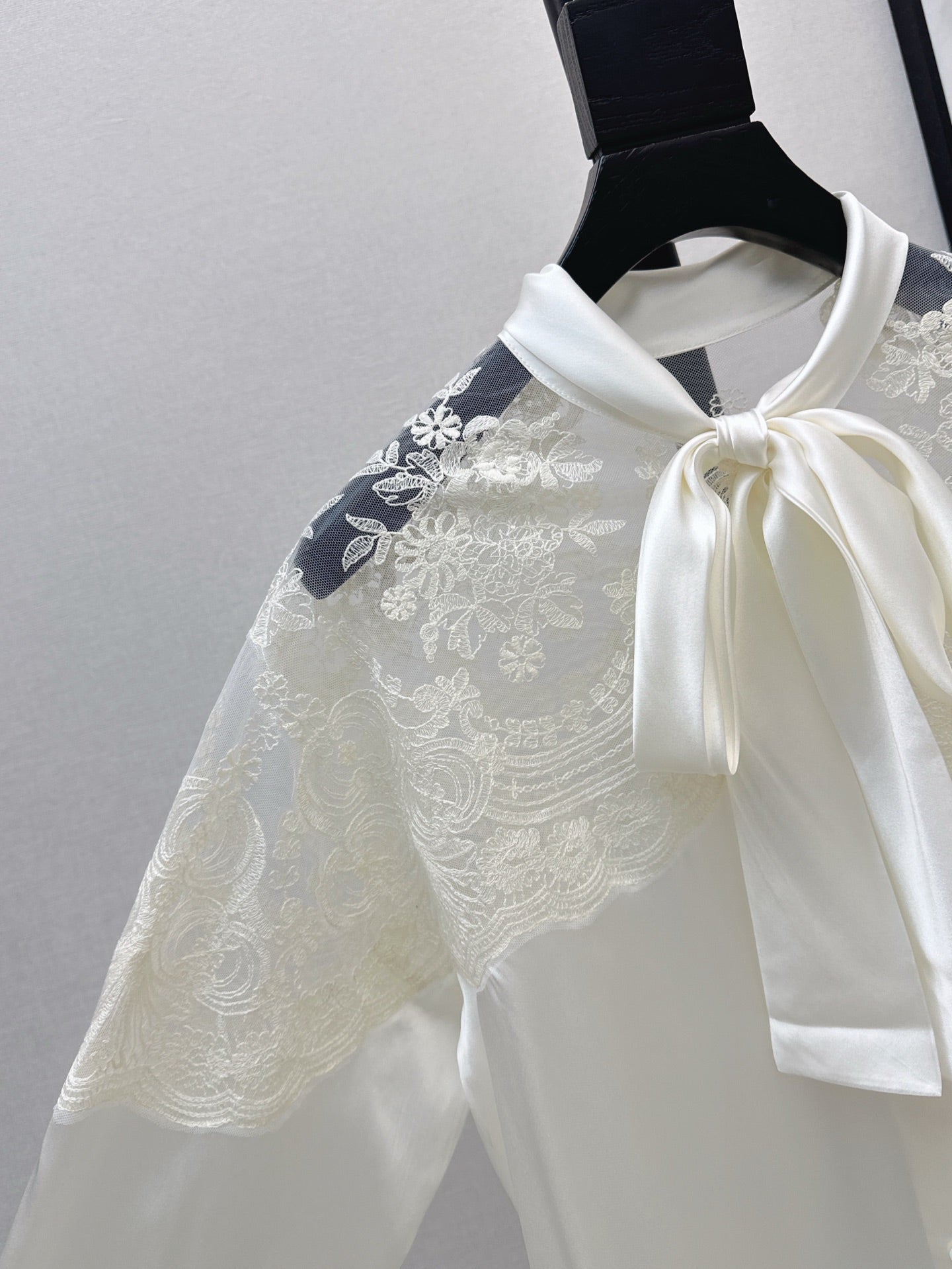 25SS lace Silk shirt