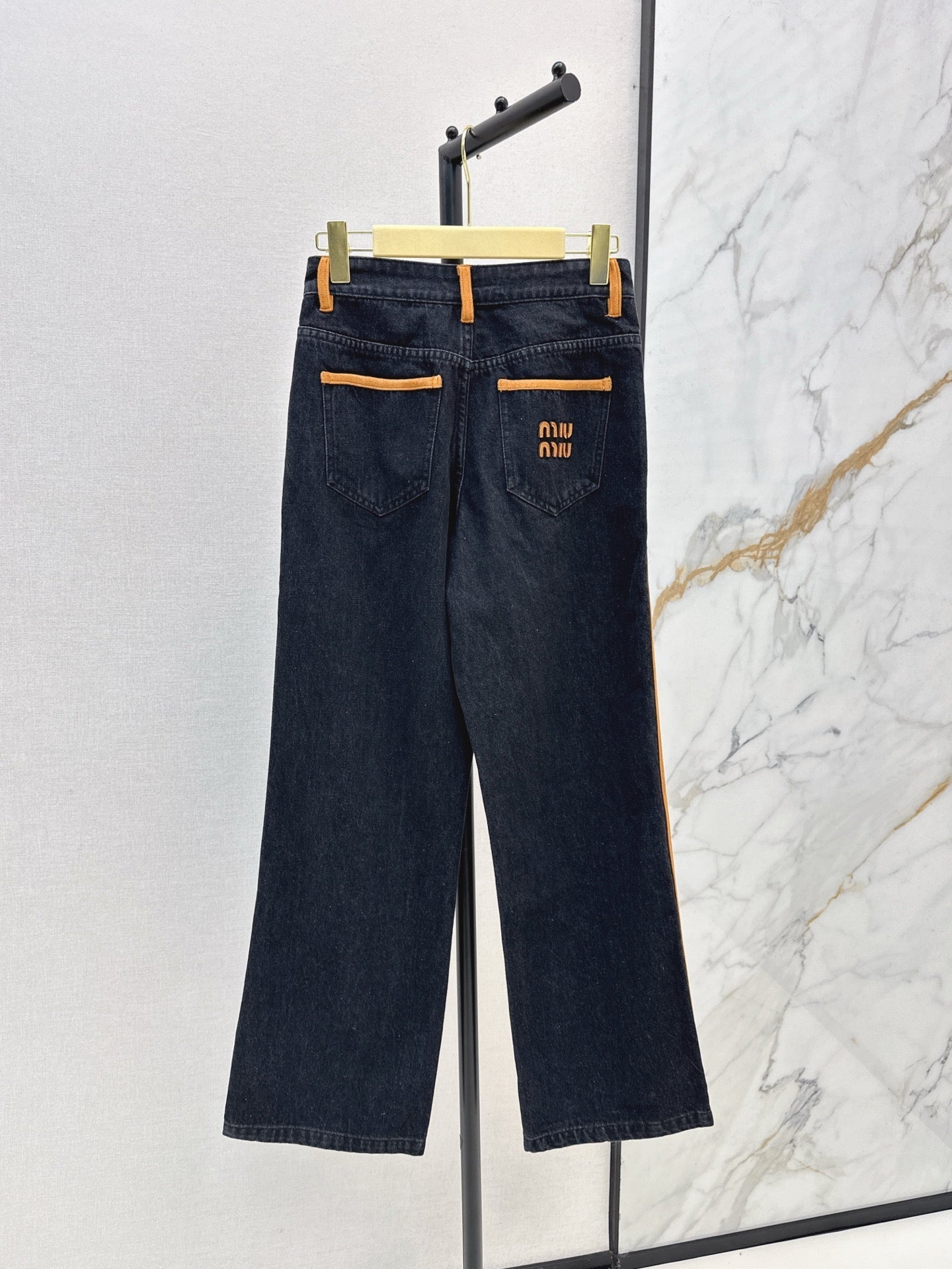 25SS embroidered jeans