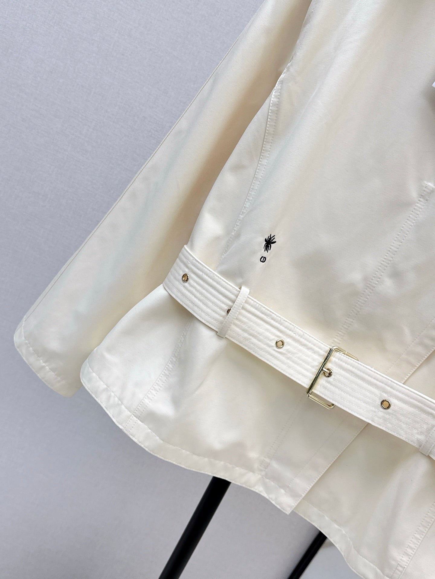 D 25ss hooded trench coat