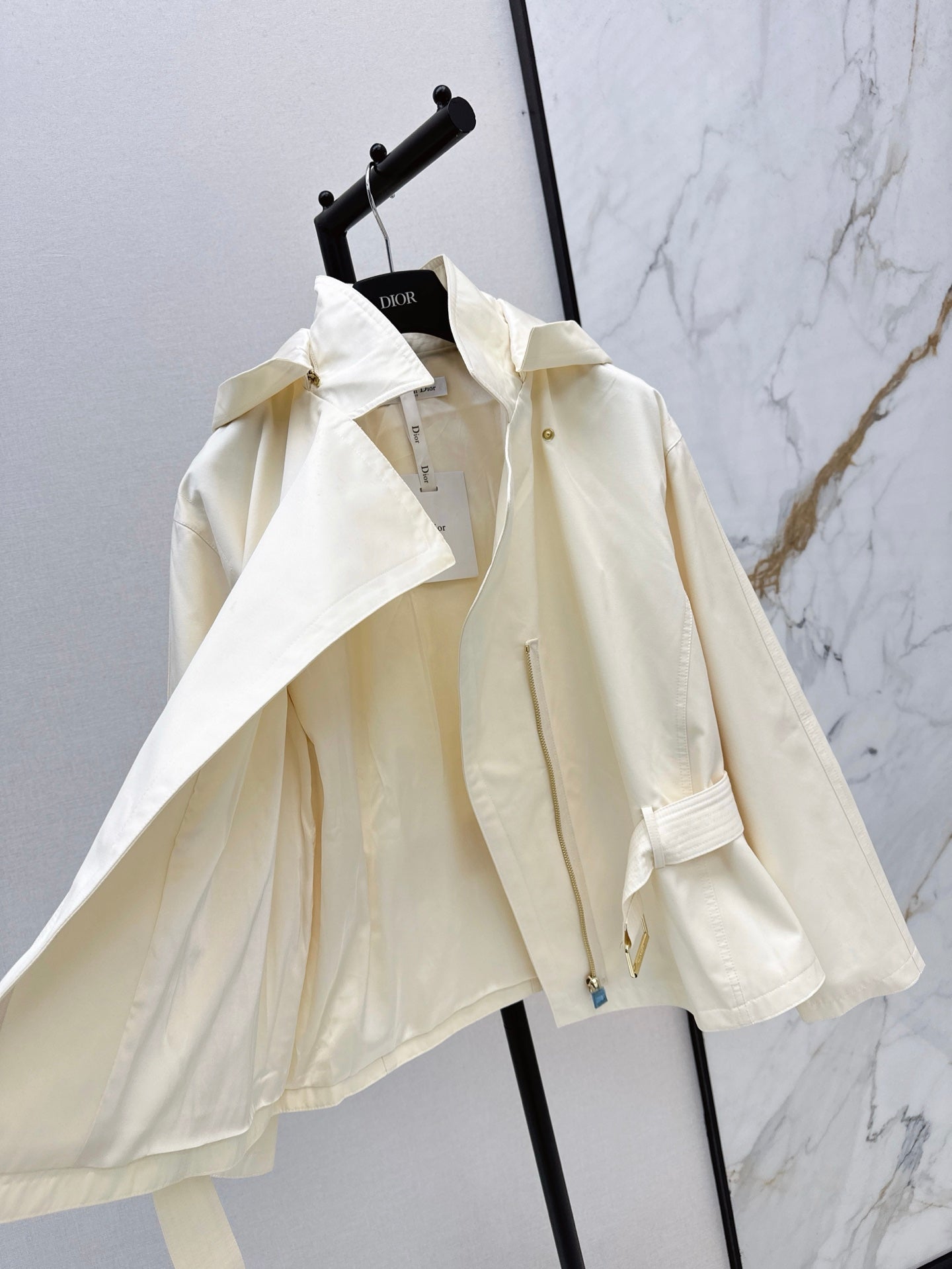 D 25ss hooded trench coat