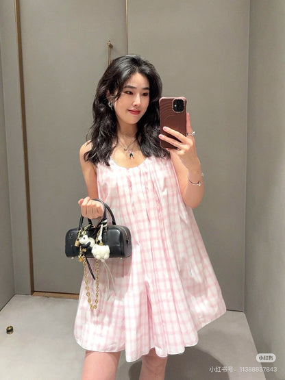 Lo 25ss belt saint dress