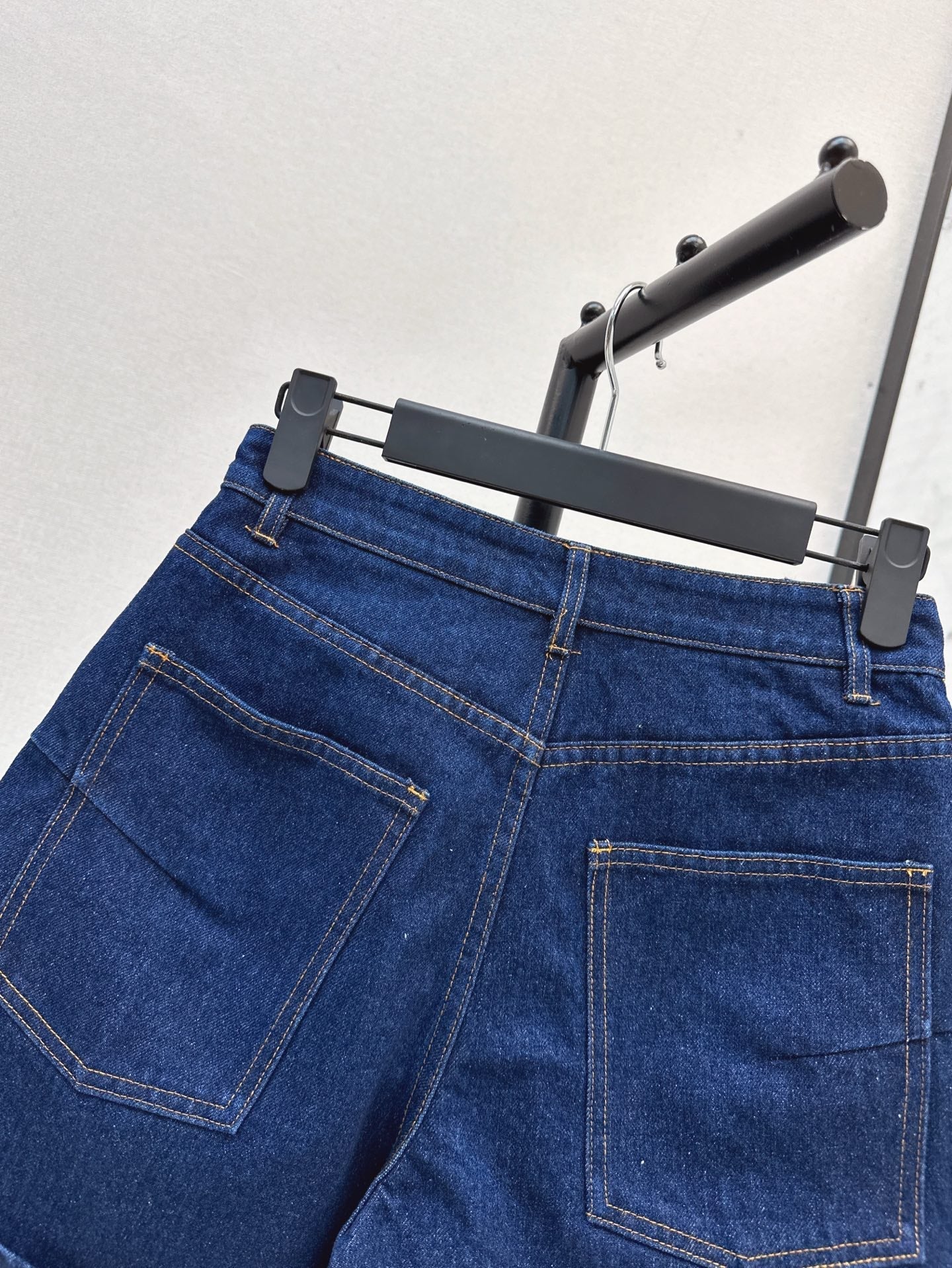 25ss vintage denim short