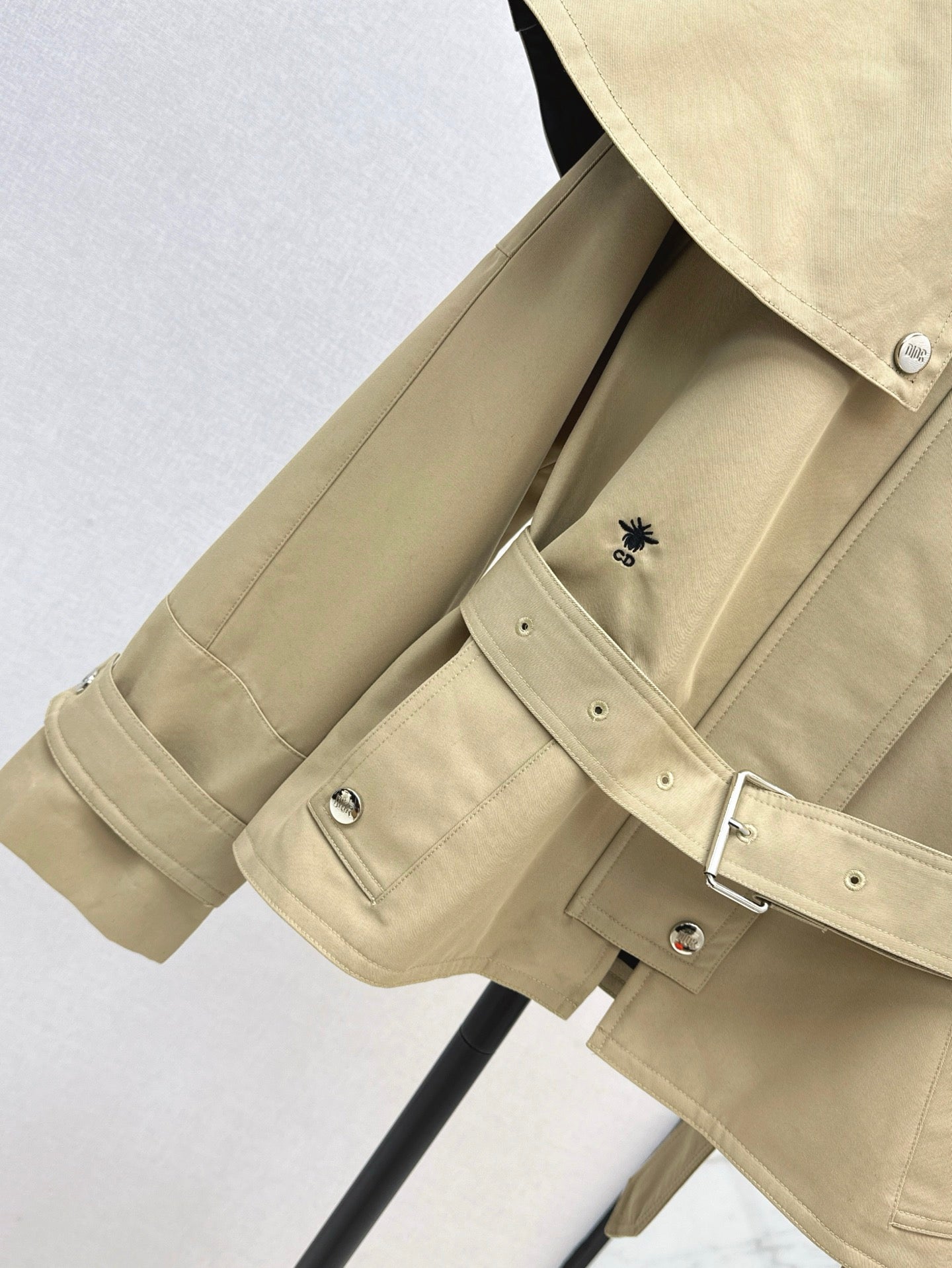 25ss cape trench coat