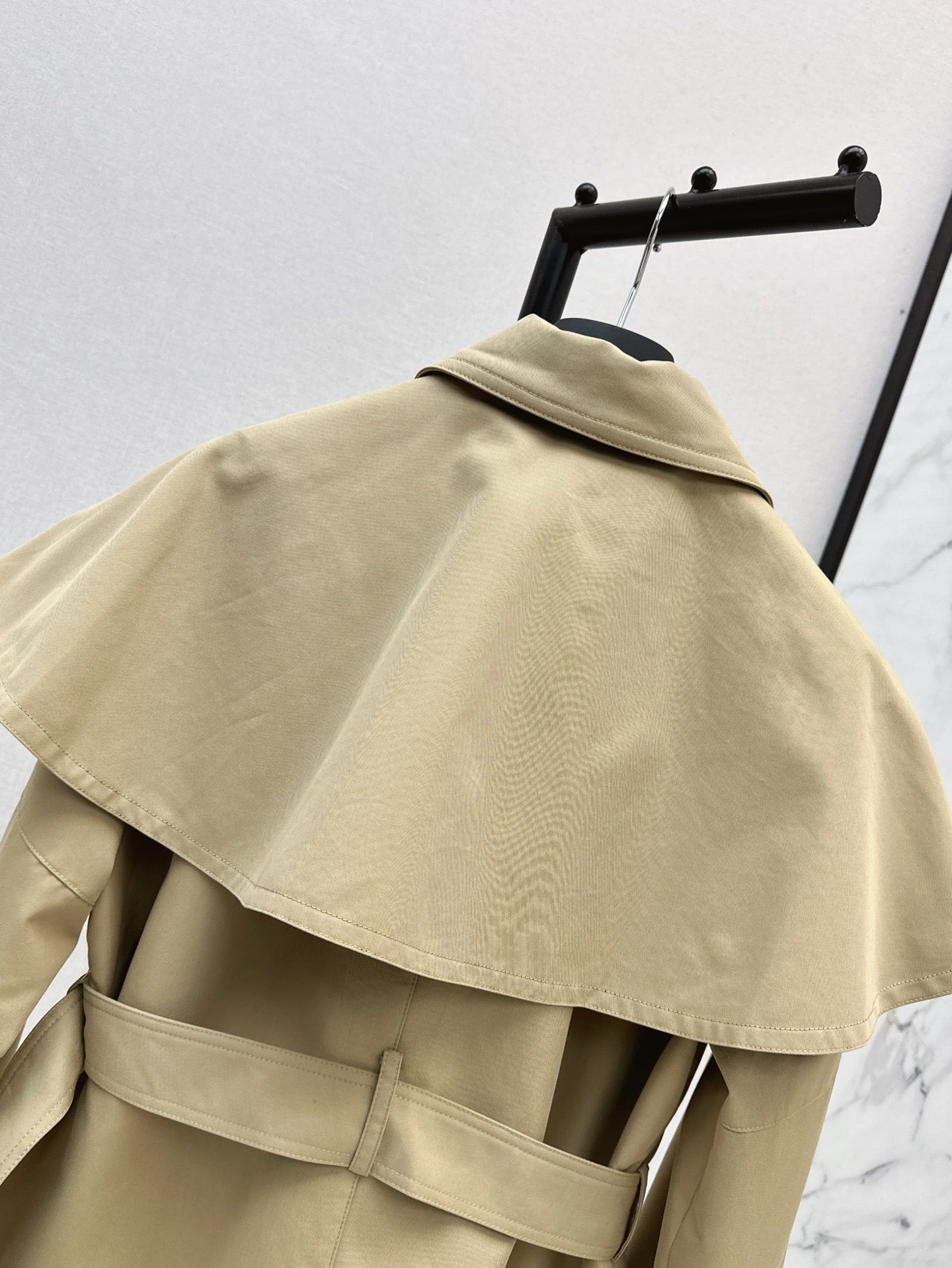 25ss cape trench coat