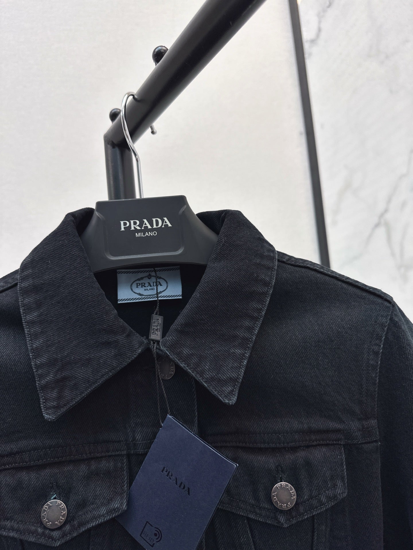 P 25ss crop denim jacket