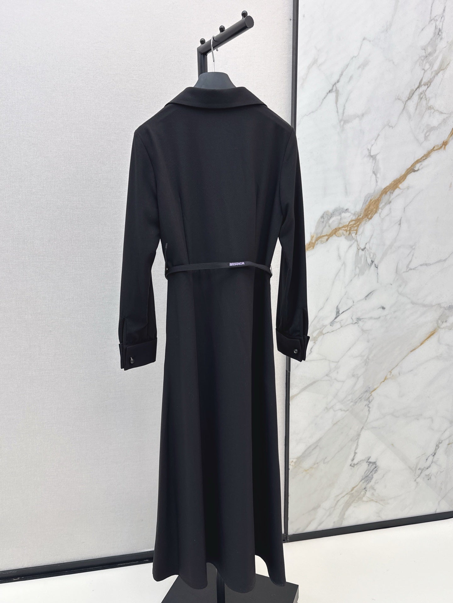 D 255 V NECK SHIRT DRESS