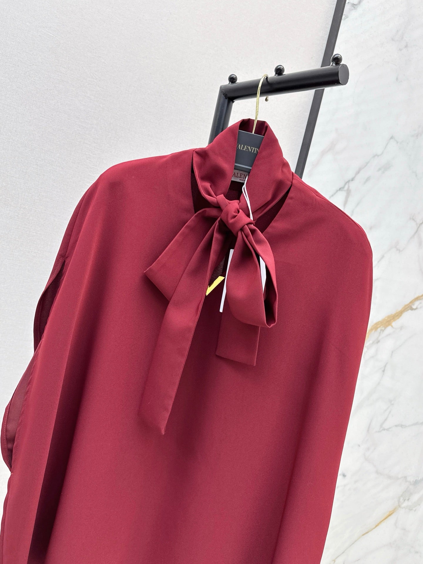 Val 25ss cape shirt