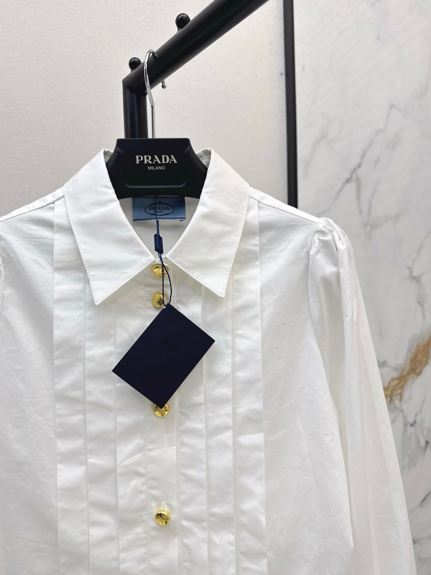 P 25SS Pleated shirt