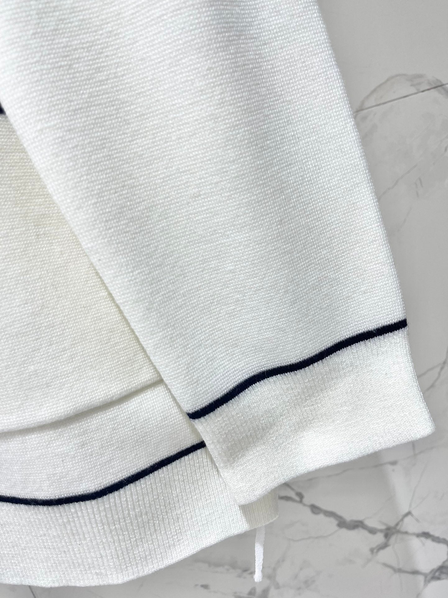 25ss knitted cardigan