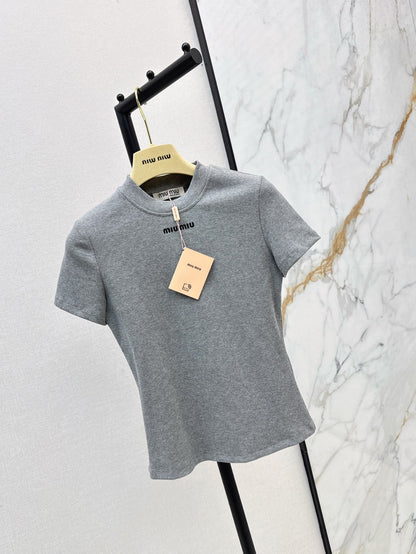 m 25ss embroidered t-shirt