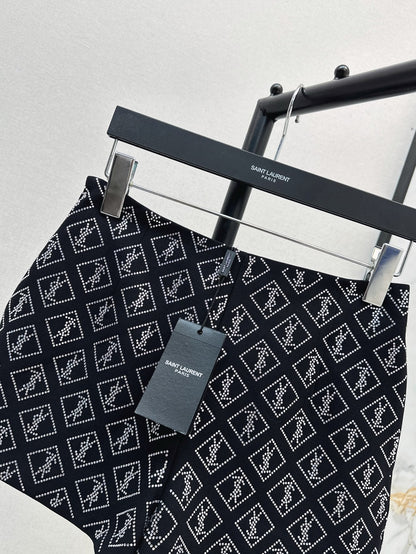 25ss rhinestone short