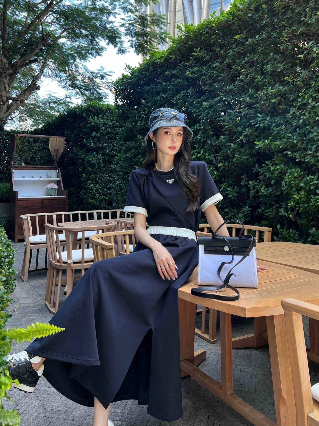 P 25SS TEE SKIRT SUIT