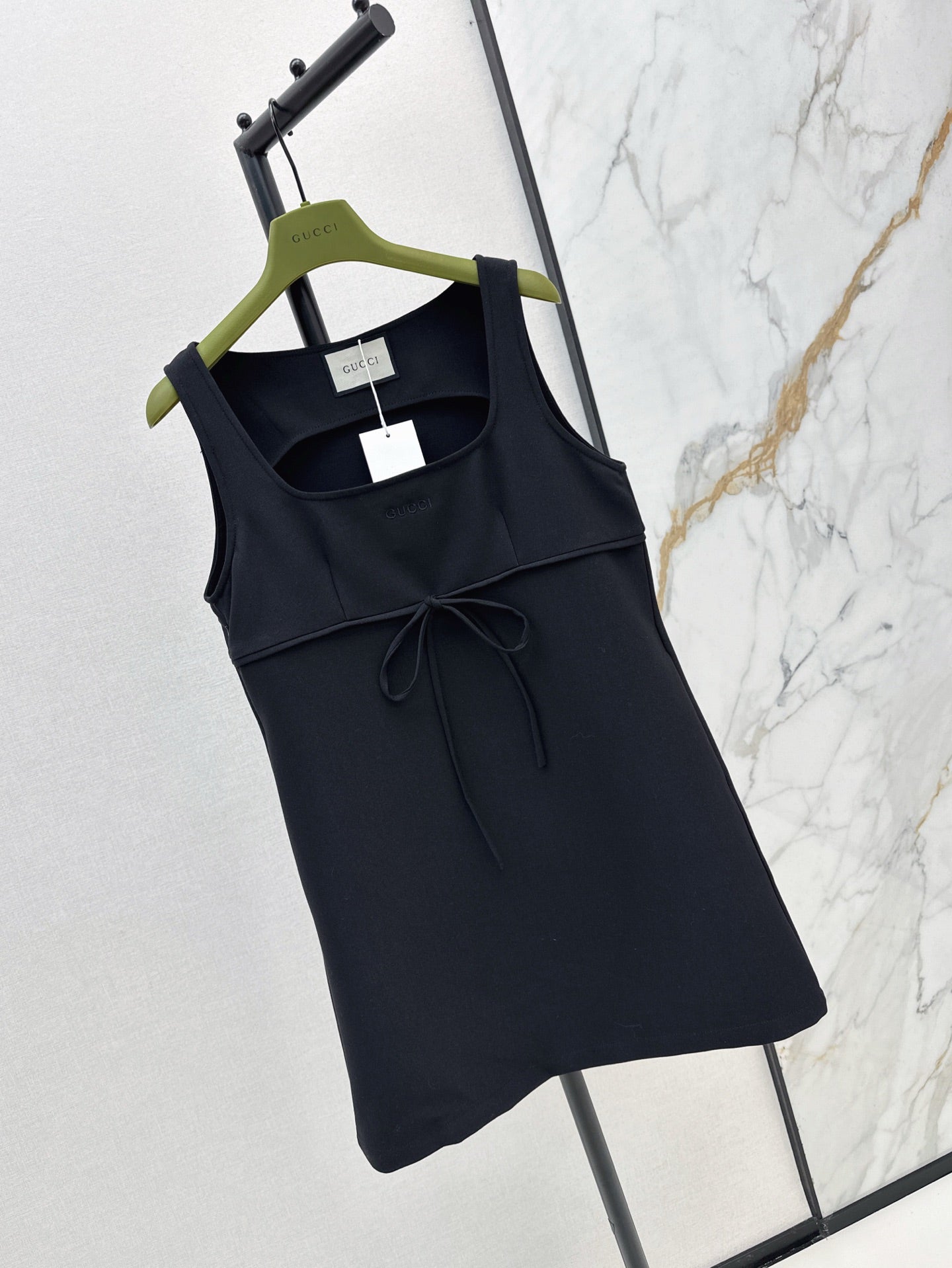 255 sleeveless dress