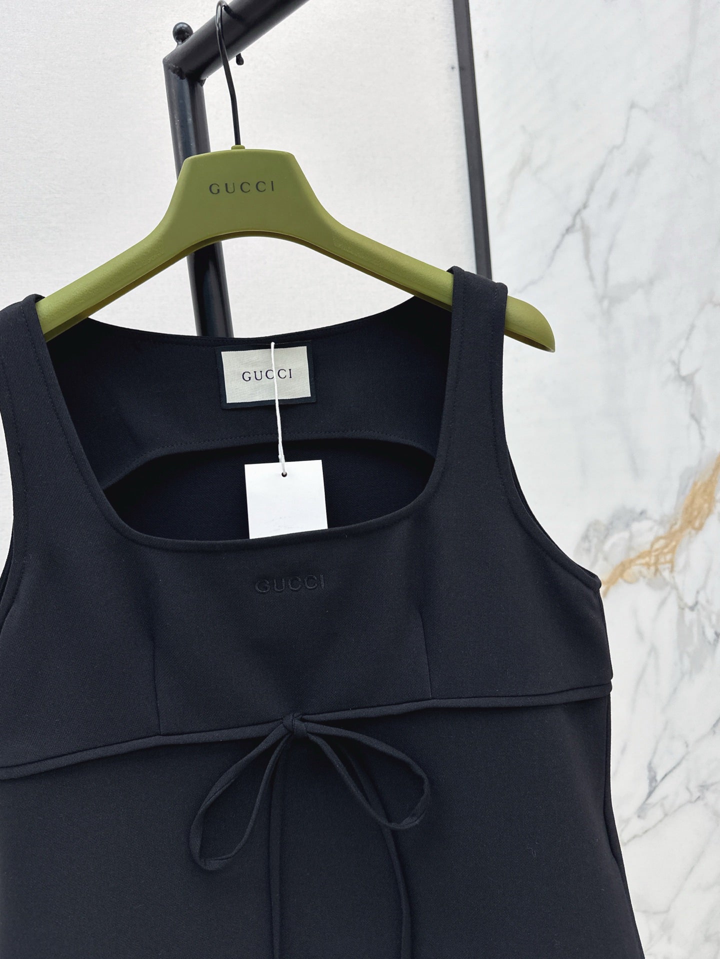 255 sleeveless dress