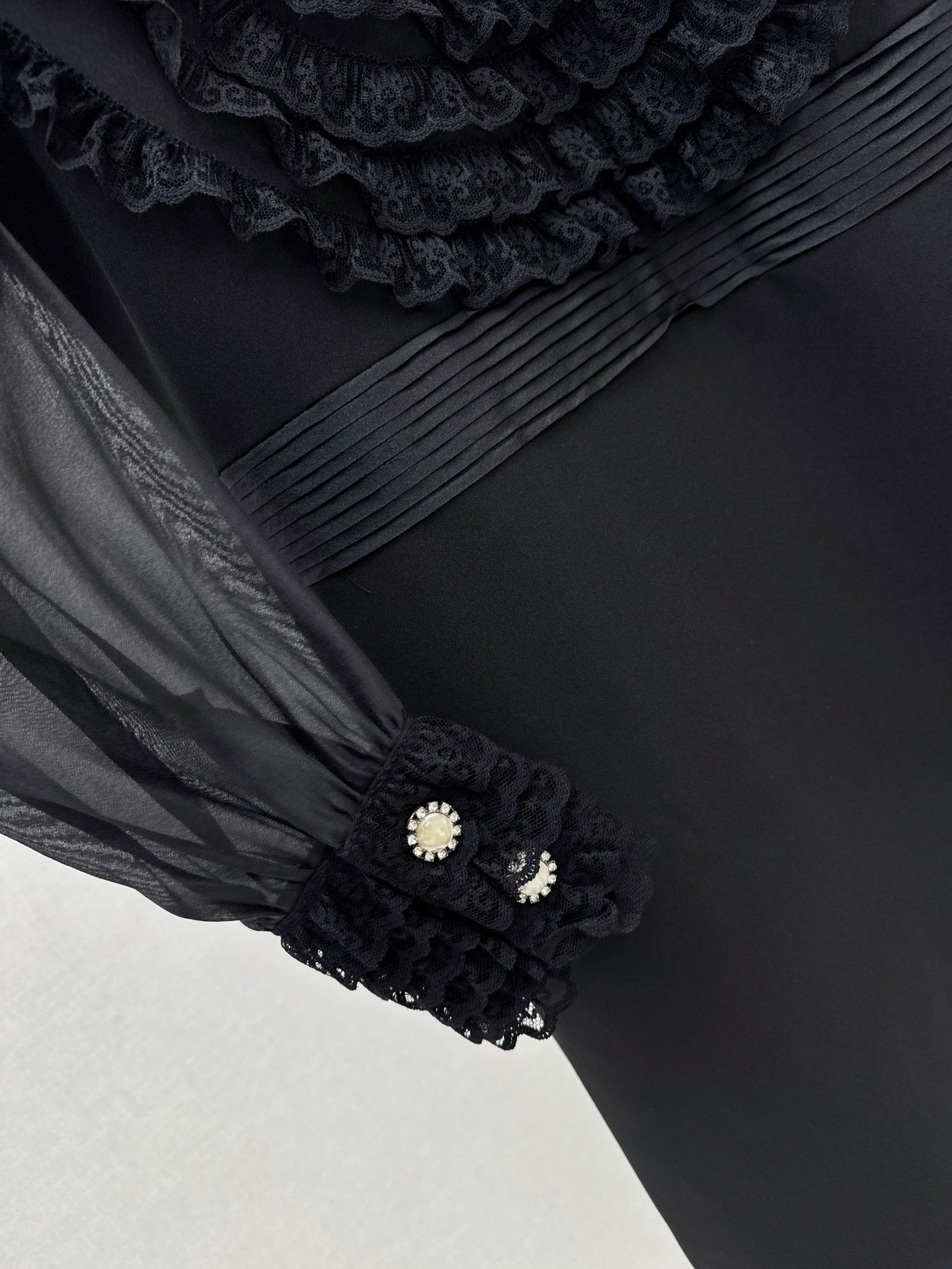 25ss ruffle lace dress