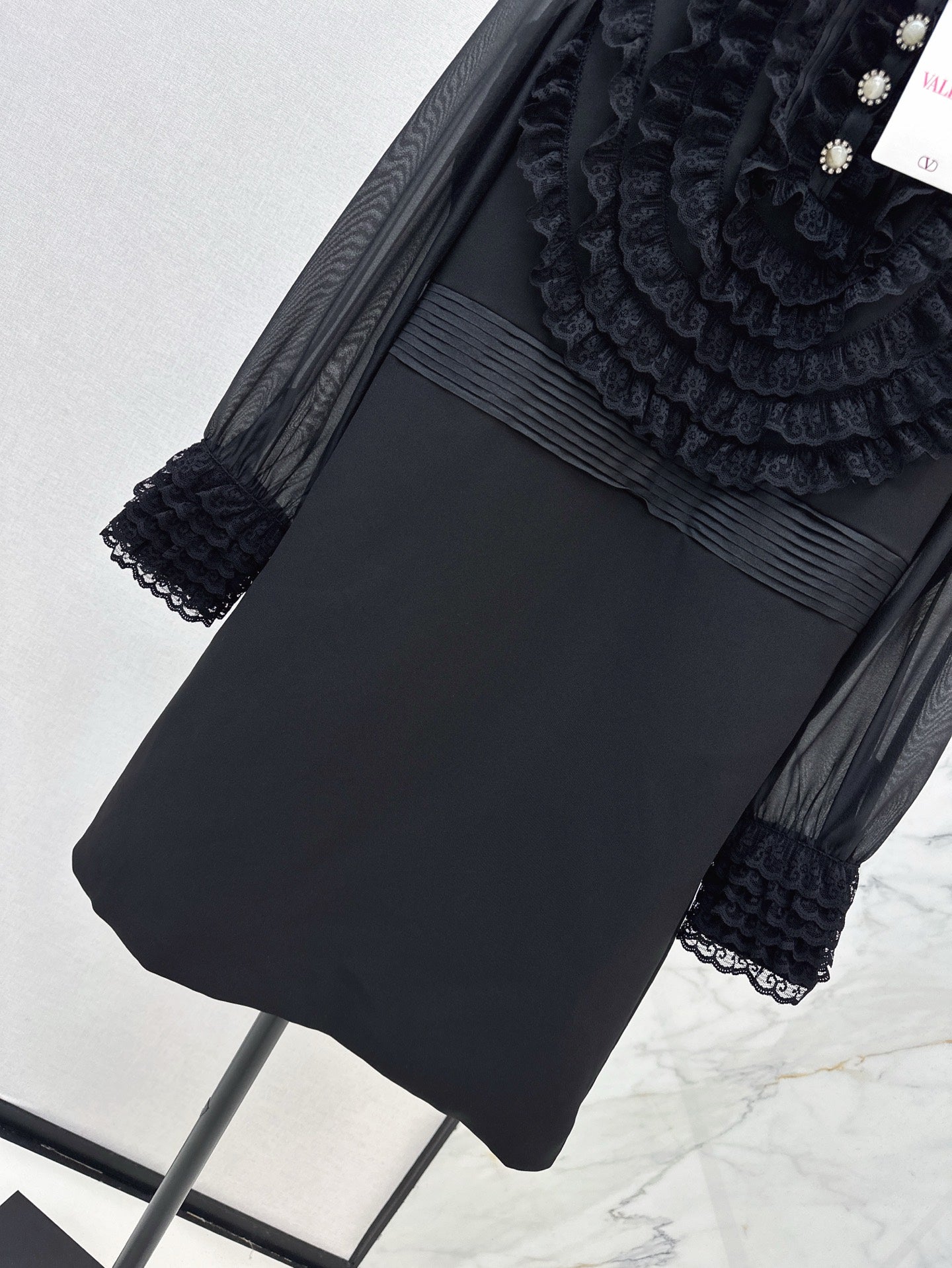 25ss ruffle lace dress