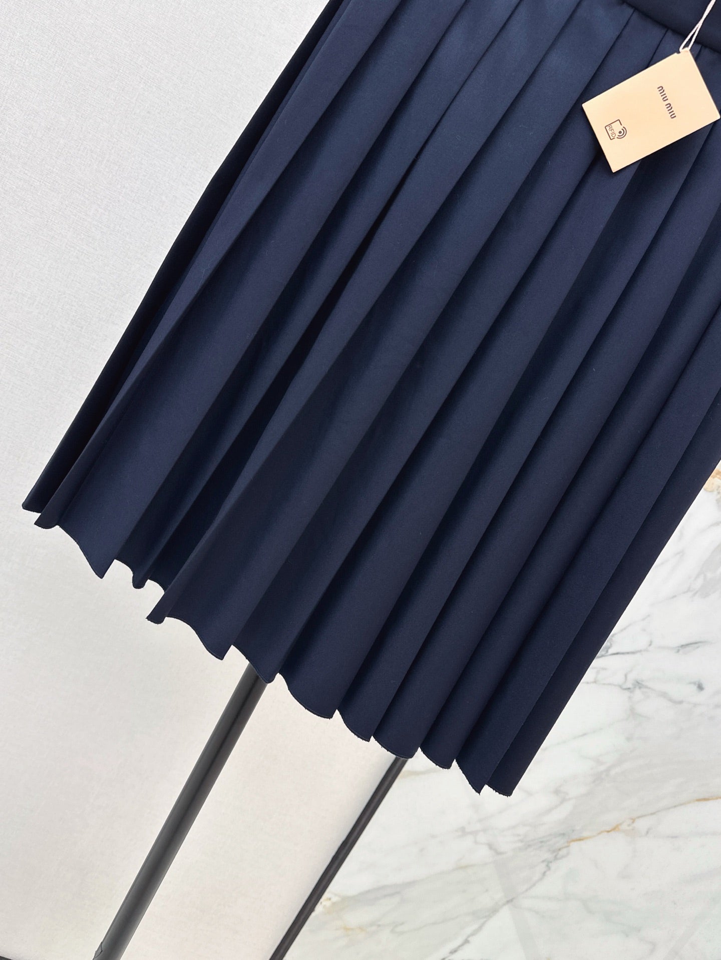 25ss pleated skirt