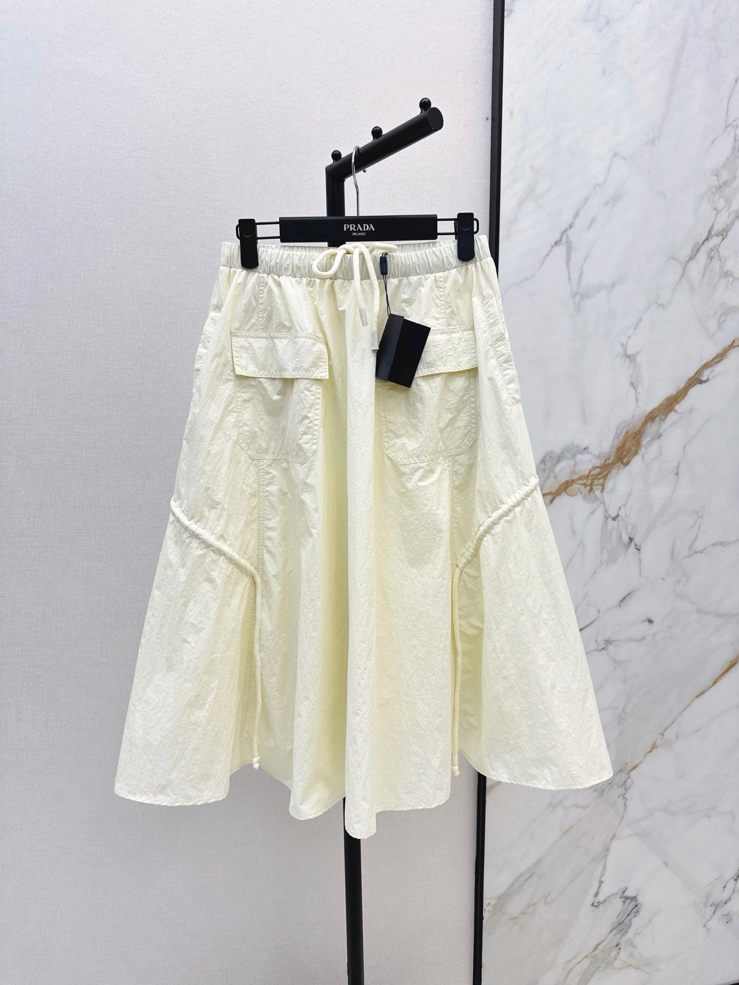 25SS skirt
