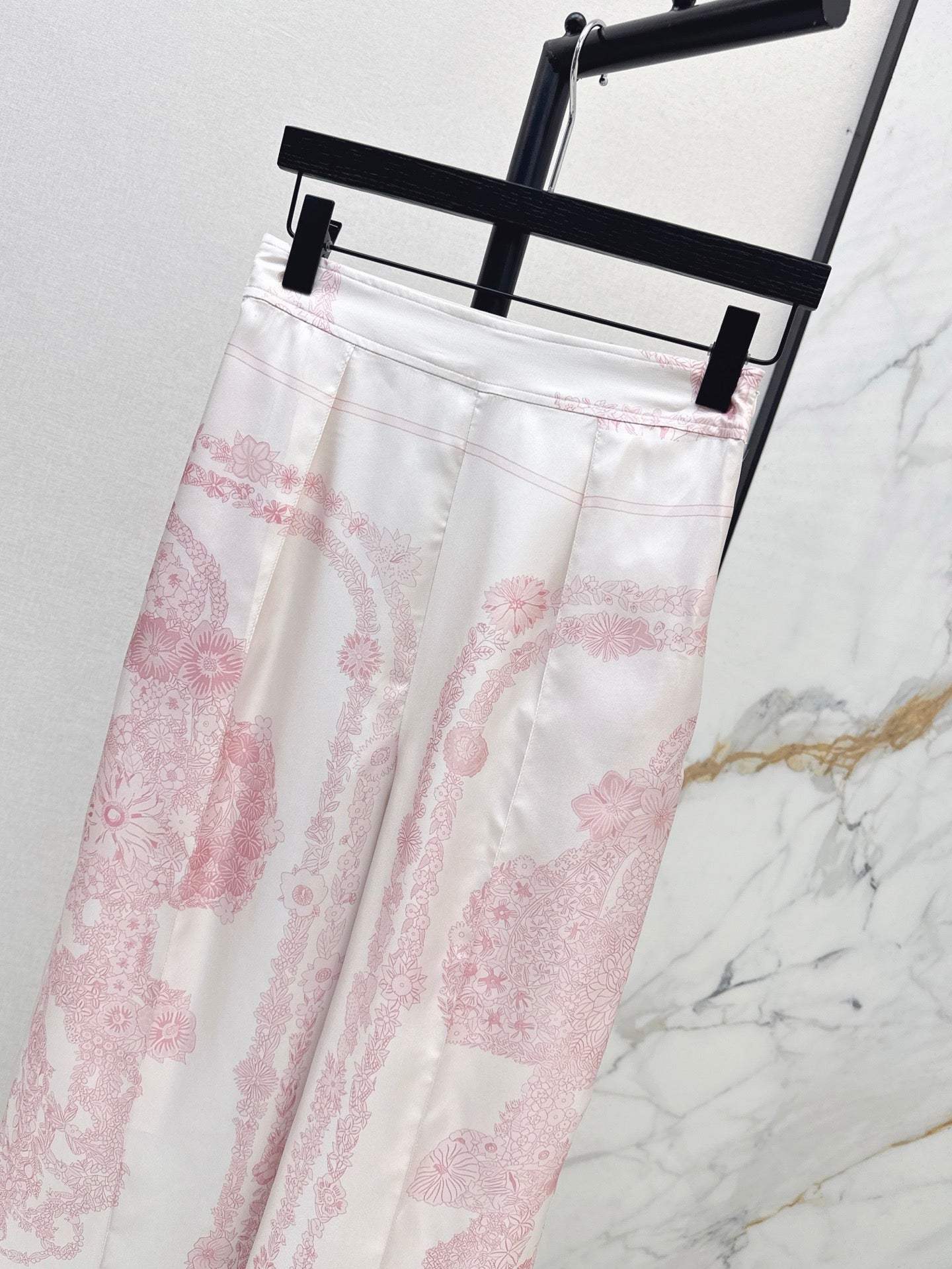 25ss Silk pants