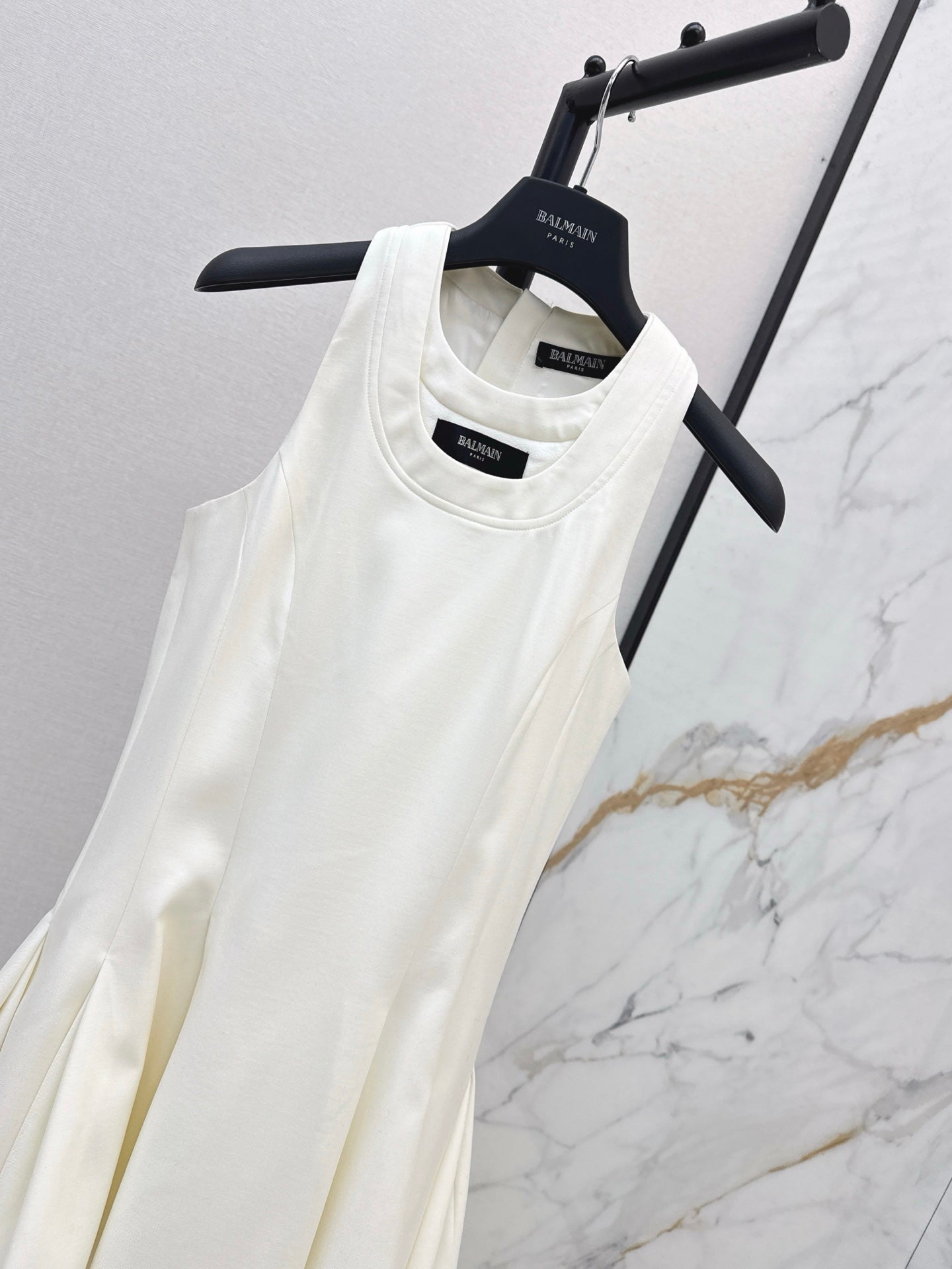 25ss sleeveless dress