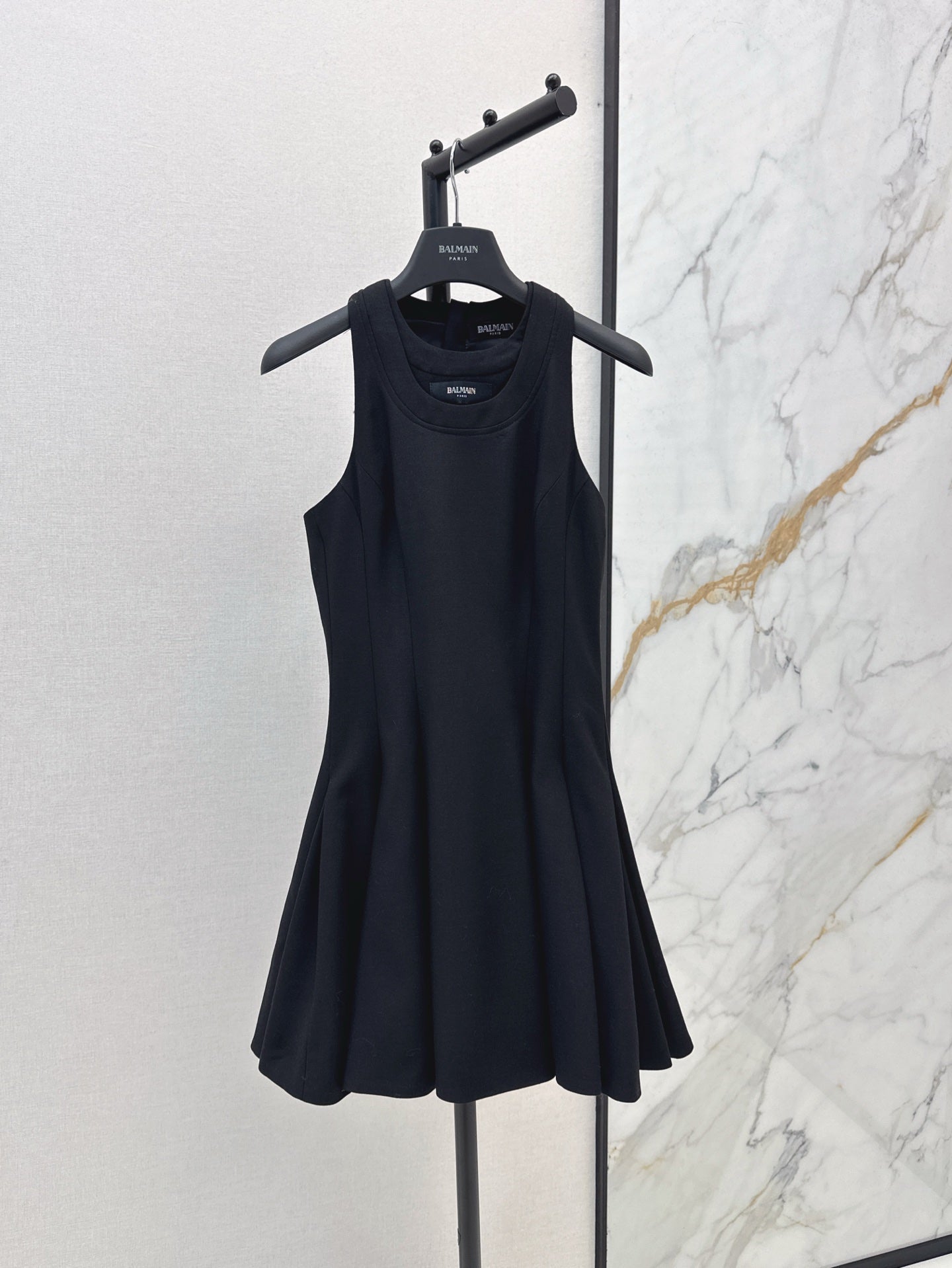 ba 25ss sleeveless dress