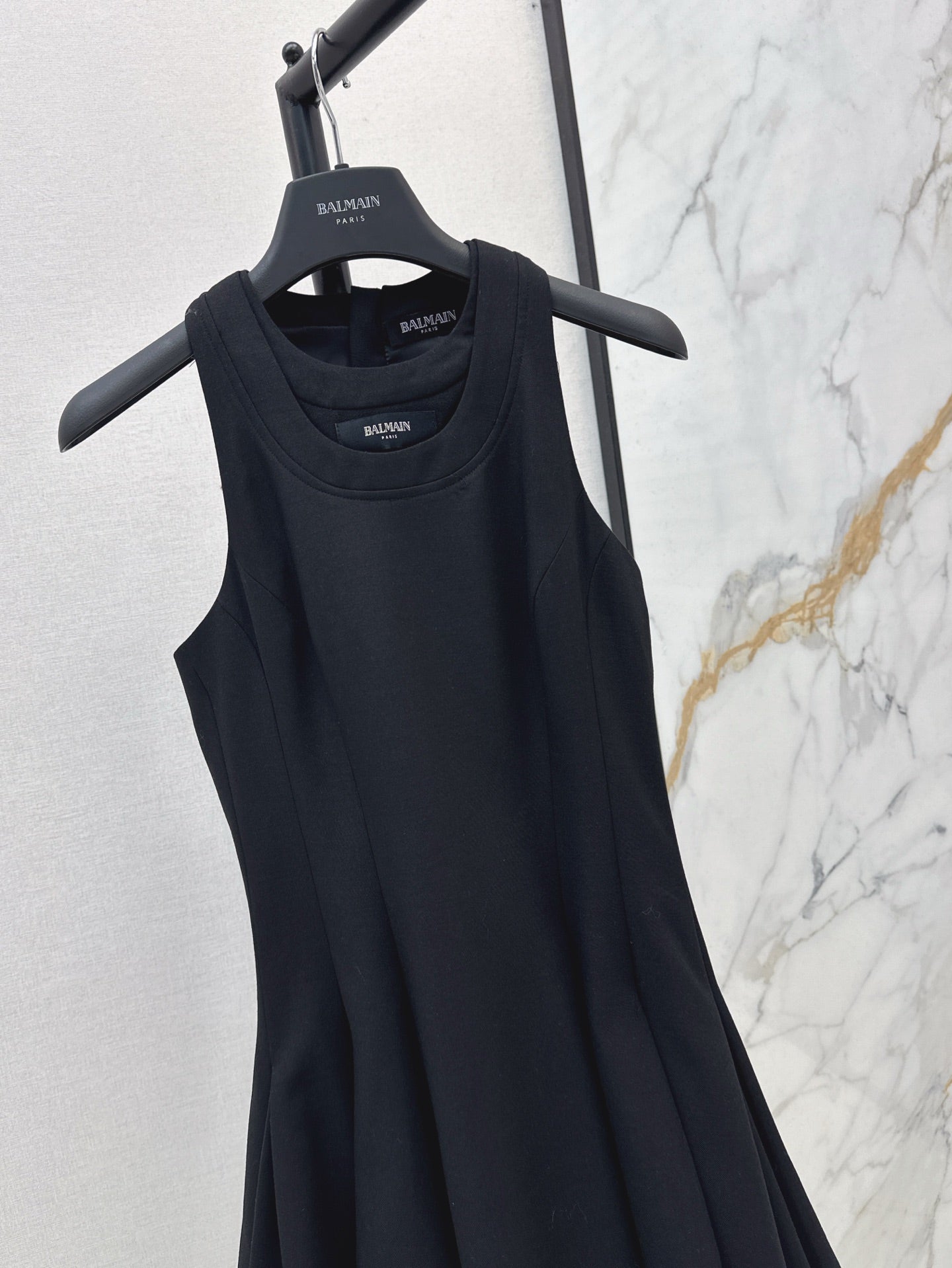 ba 25ss sleeveless dress